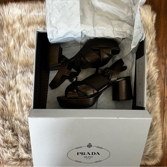 Prada Nappa Leather Platform Sandals Authentic Like New Size 37 1/2 US 7.5 - Picture 3 of 16